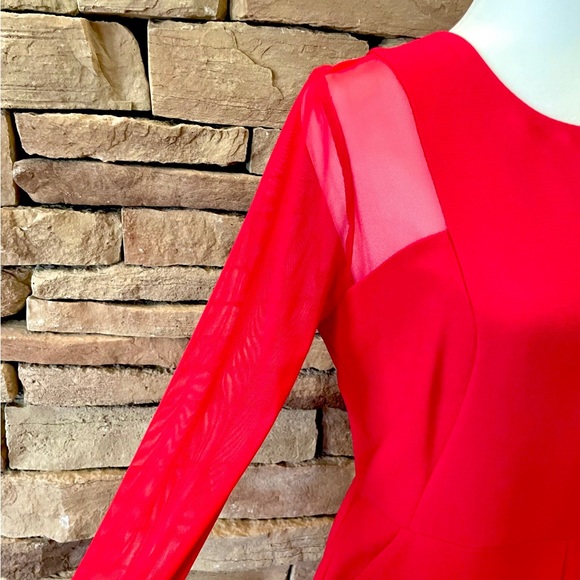 Red Romper - Picture 4 of 5